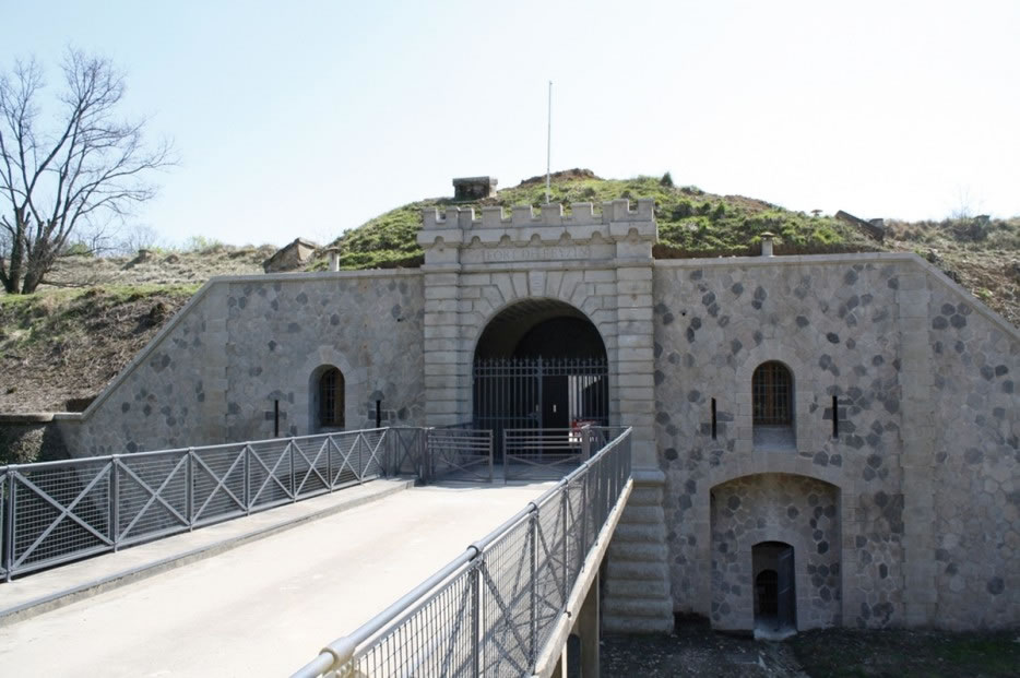 la façade d'entrée