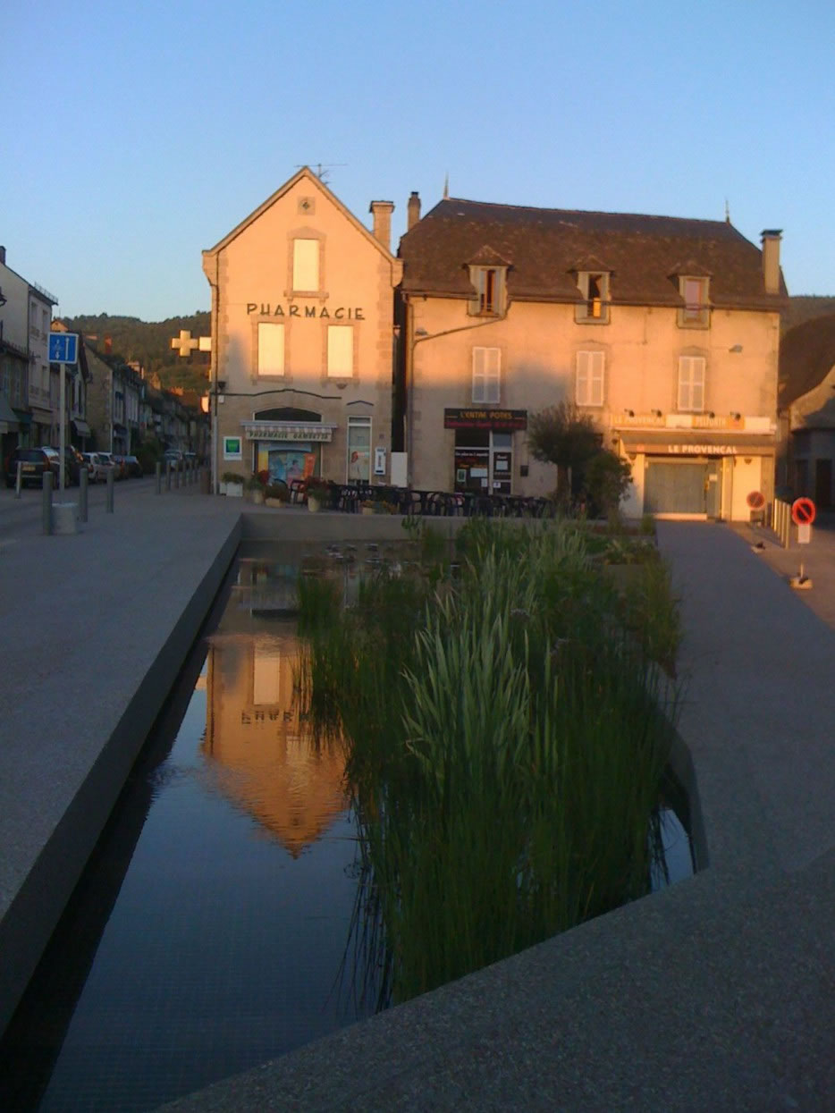 la présence de l'eau